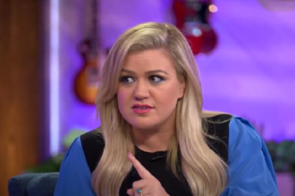 SILA ZAKON MENJA! ZGROZILA PRISUTNE NA SNIMANJU: Nije stigla do toaleta, pa VELIKU NUŽDU obavila u kanti za smeće!