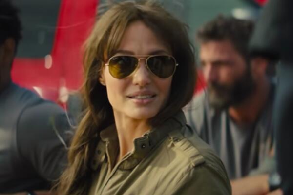 ANĐELINA DŽOLI snimila novi TRILER: U ovakvoj ulozi je do sada nikad nismo VIDELI! Da li je REALNA? (VIDEO)