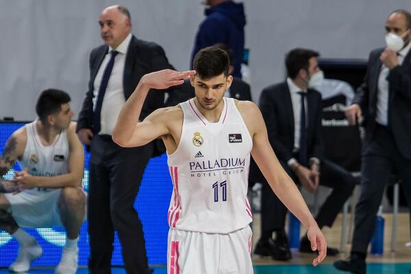 POZNATI SU DETALJI VUKČEVIĆEVOG UGOVORA: Partizan i Real sklopili takav sporazum da će se novac sliti u obe kase!