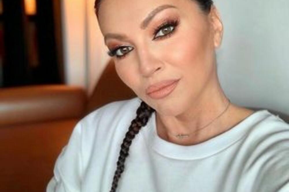 PRATIO JE OD ZAGREBA DO HVARA! NINA BADRIĆ U SUDNICI OČI U OČI SA UHODOM: Progonio je čitave DVE GODINE!