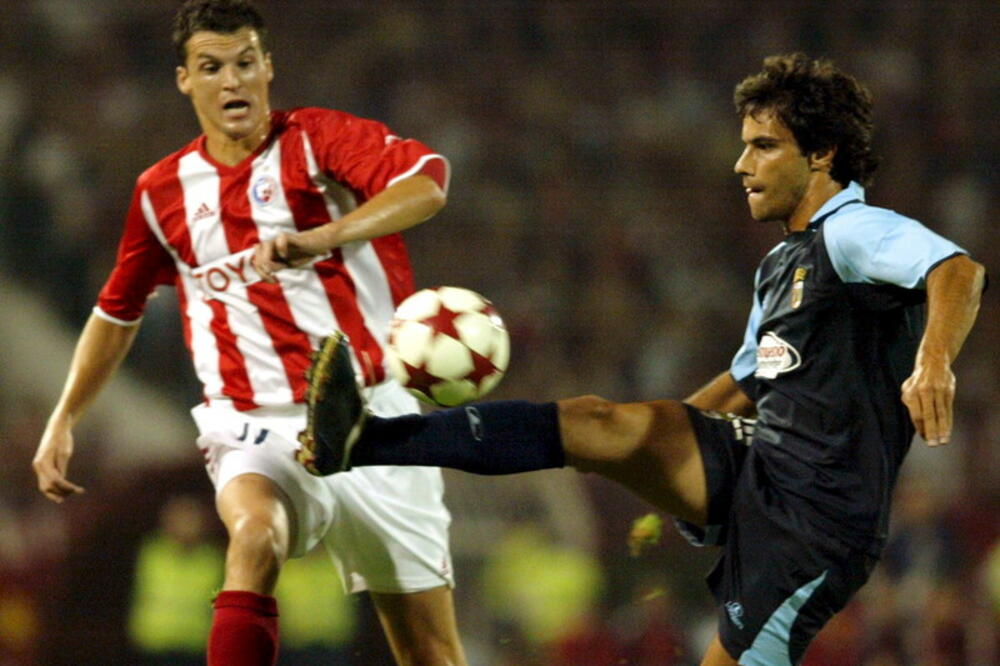 HIT NAVIJAČ SA 'TRIBINA' U IVANJICI NIJE PROMAKAO BIVŠEM ASU ZVEZDE: Pogledajte kako se prate superligaši! (FOTO)