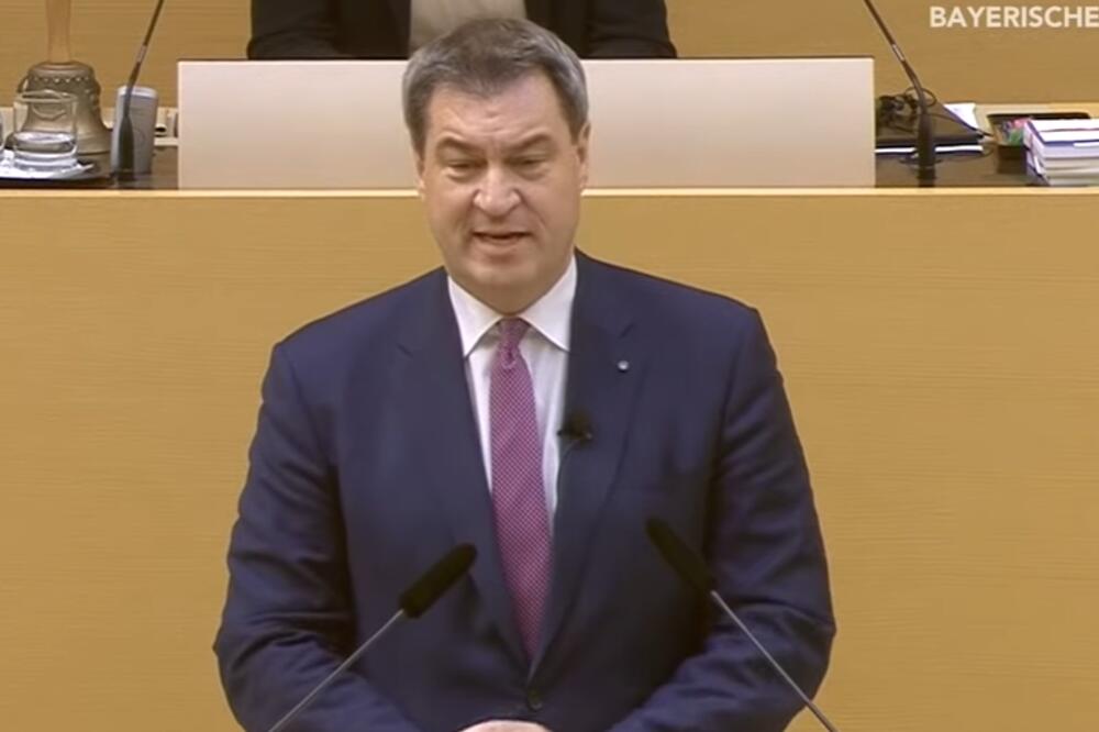 MRTVA TRKA ZA BUDUĆEG KANCELARA: Bavarski premijer Zeder POPULARNIJI od Angele Merkel i njenog kandidata!