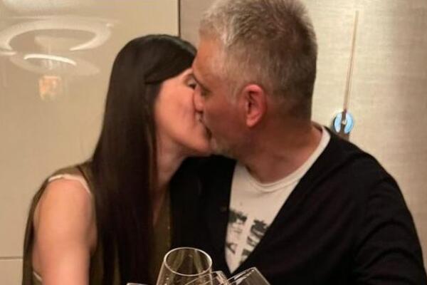 ČEDA JOVANOVIĆ PROSLAVIO 50. ROĐENDAN, KAKAV DIVAN PRIZOR: Objavio je FOTOGRAFIJU koja će vas RAZORUŽATI! (FOTO)