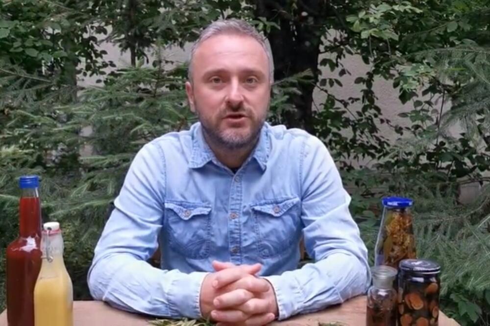 DAJETE JE SVINJAMA, A NEMATE POJMA KOLIKO JE ZAPRAVO ZDRAVA: Srpski travar OTKRIO sve o BUNDEVI, spomenuo i SEMENKE