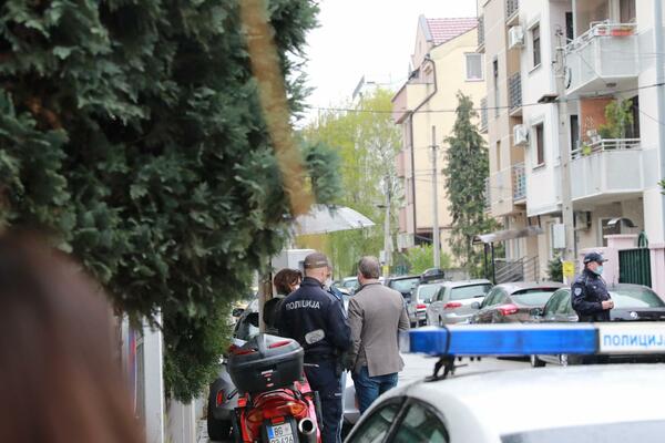 ODLOŽENO RUŠENJE ZGRADE NA DUŠANOVCU! Investitorov brat sišao sa zgrade