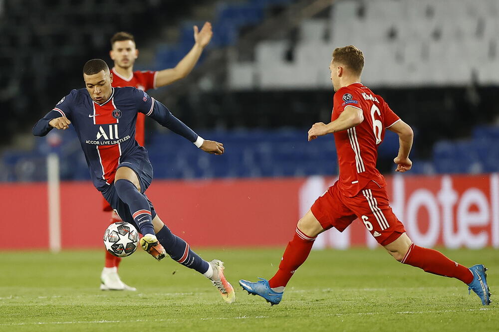 STIGLA PONUDA ZA MBAPEA: Madriđani žele da ga dovedu do kraja prelaznog roka, ponuđena je ogromna cifra (FOTO)