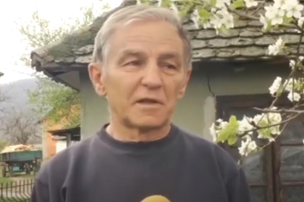 MILENKOVOJ NEOBIČNOJ DRUŽINI ČUDI SE CELA SRBIJA: Pas sam otvara vrata, svinja sprema obrok, a TEK PETAO! (VIDEO)