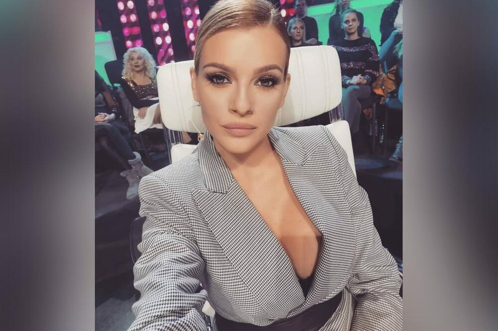 GDE IMA, TU SE I RASIPA! PEVAČICA ŽIVI KAO KRALJICA: Pao još jedan stan u LUKSUZNOM beogradskom naselju!