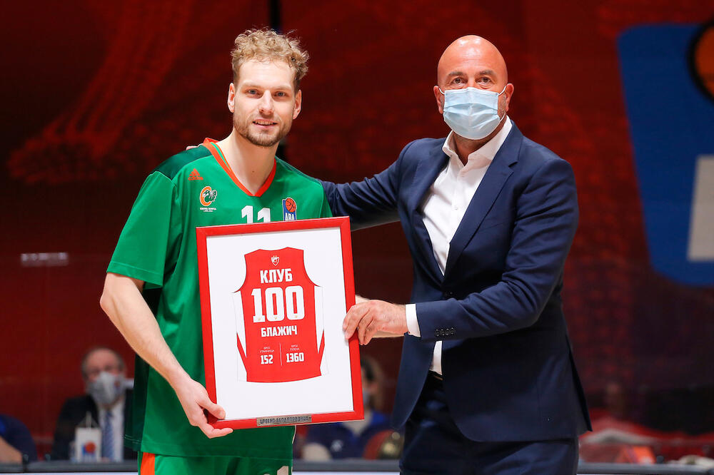 BOMBA! Jaka Blažič POTPISAO! (FOTO)