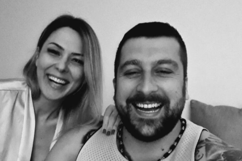 IZ MEDIJA SE POVUKLA ZBOG LJUBAVI SA RIJALITI ZVEZDOM, A SADA SE SVE MENJA: Promenila televiziju i dobila EMISIJU!