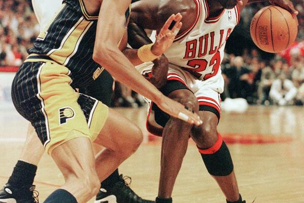 ŠTA BIH URADIO DA ME JE DŽORDAN ZVAO U ČIKAGO? Rekao bih mu da od*ebe!