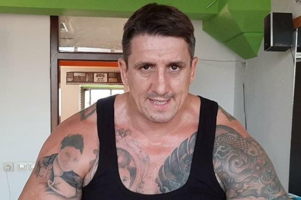 "ON JE MENTALNO POREMEĆENI DRIPAC TRI PUTA SMO GA LOCIRALI U NOVOM SADU"! Kristijan izneo BURNU prošlost Žapca!