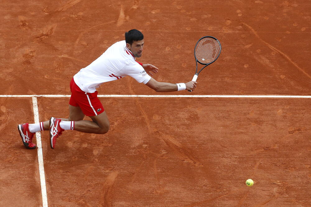 NOVAK BESAN POSLE ELIMINACIJE: "Osećao sam se odvratno na terenu" (FOTO)