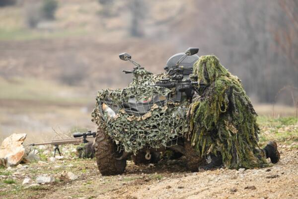 AUSTRALIJA SE PRIDRUŽUJE OPERACIJI: Ukrajini stiže još 30 oklopnih vozila "Bušmaster"