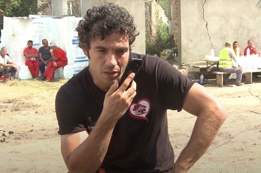 TUGA! VODITELJ 'KUĆE OD SRCA' NAKON SAHRANE ORGANIZATORKE PROGOVORIO U KAKVOM JE STANJU VOZAČ: Životno je UGROŽEN!