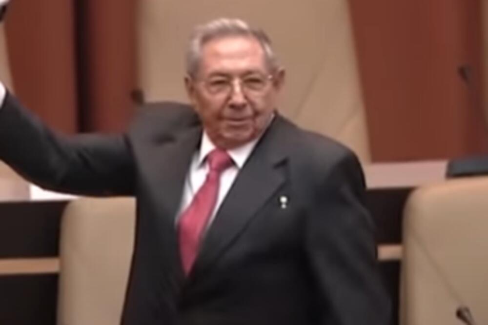 ODSTUPIO: Velika odluka Raula Kastra!