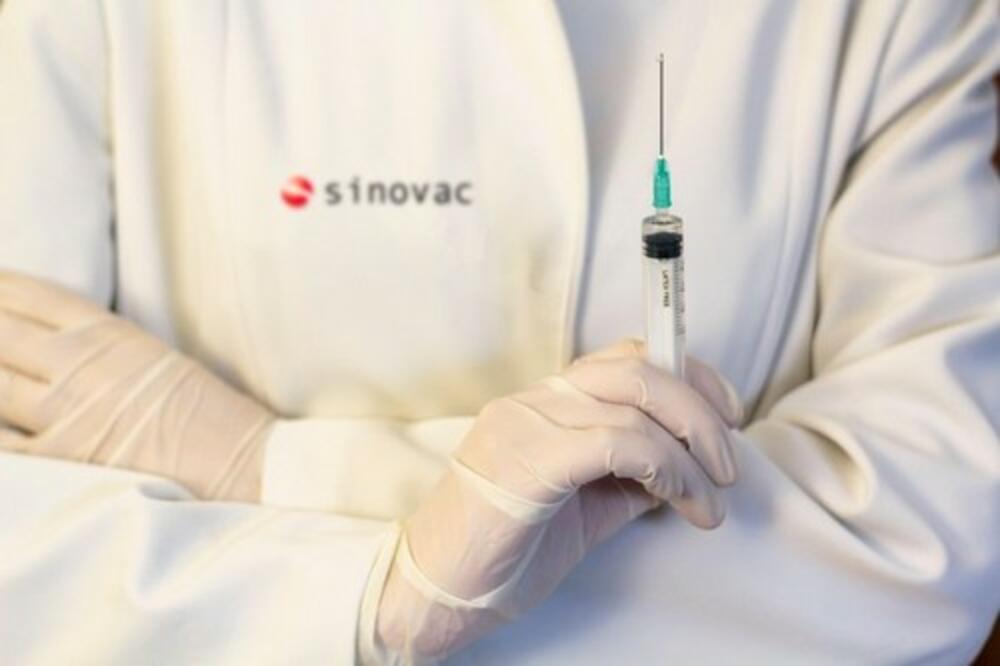 SREĆAN DAN ZA MAKEDONIJU: Na poklon od Turske dobila 30.000 doza vakcina