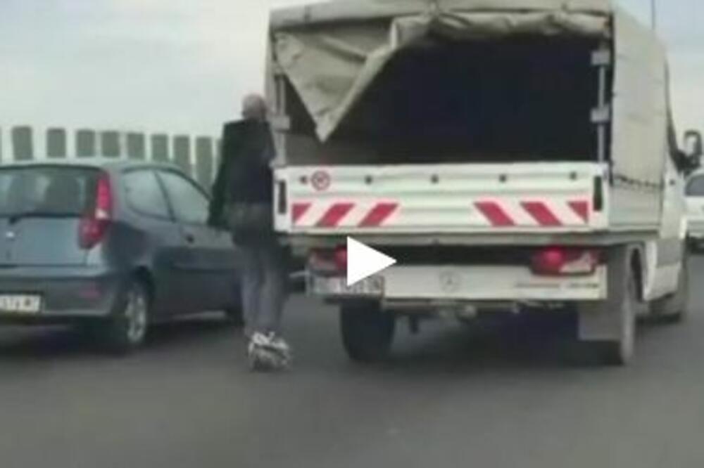 SNIMLJEN TUPAN USRED BEOGRADA: Pogledajte kako ugrožava SVOJ i tuđe živote! (VIDEO)