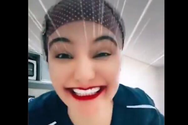 MOŽE LI BIZARNIJE? DOKTORKA NA STUBU SRAMA: Uradila nešto što je ŠOKIRALO I ZGROZILO SVE! (VIDEO)