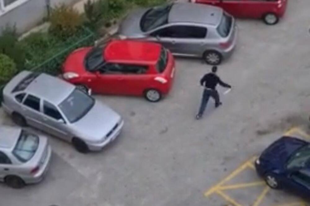 FILMSKA POTERA USRED BELA DANA NA SPLITSKIM ULICAMA: Jurili mladića, u ruci držao HLADNO ORUŽJE! (VIDEO)