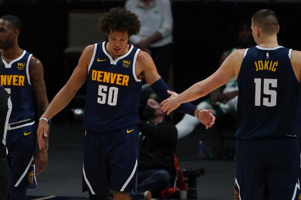 PROŠLE SEZONE NIJE ISPUNIO OČEKIVANJA A SADA POTPISUJE NOVI UGOVOR: Jokićev saigrač dobio veliki novac za ostanak!