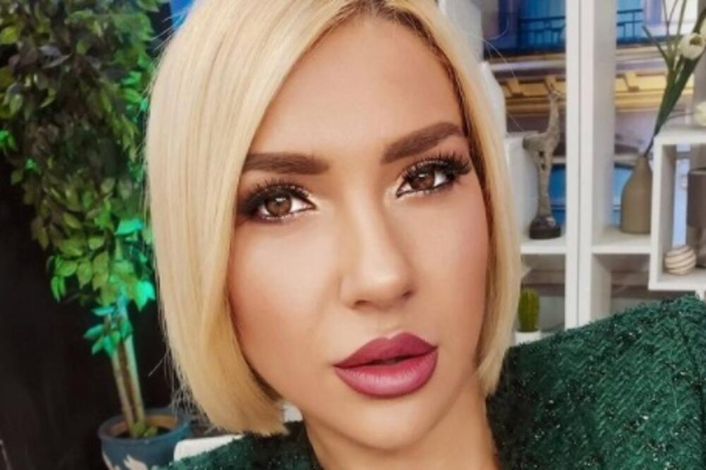 NE BOJ SE JOVANA BOG JE SA TOBOM! Voditeljka zbog STRESA pobegla od svih, spokoj pronašla na DUHOVNOM MESTU!