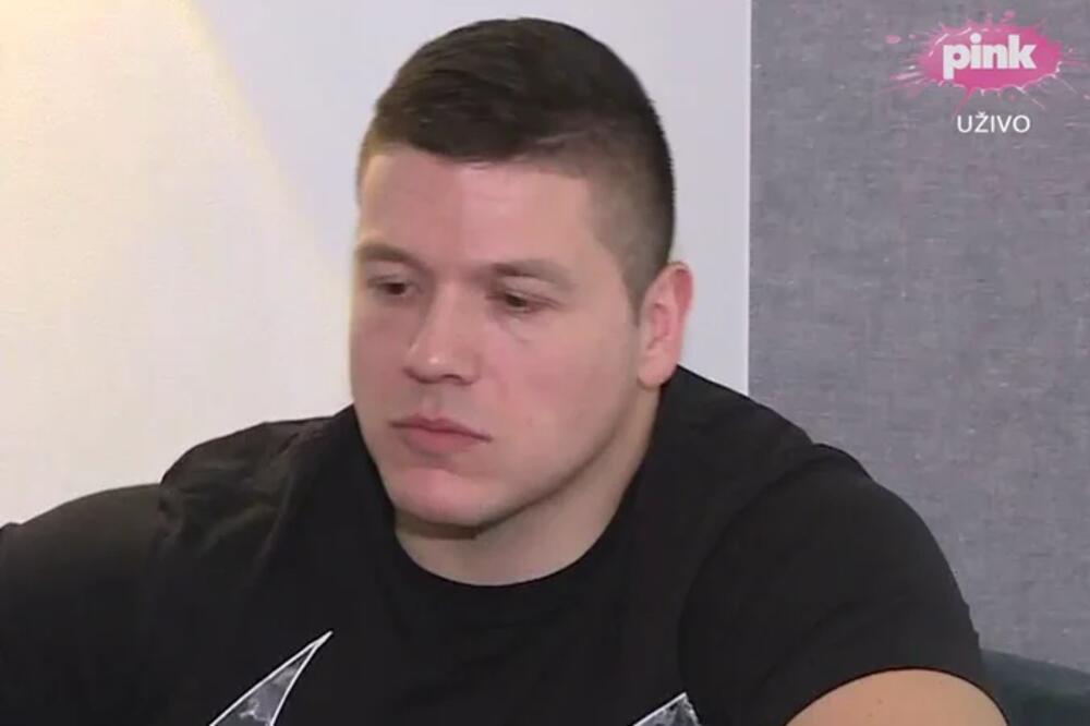 VARAO JE ŽENU, LOMIO RUKU OD BESA I BLAMIRAO SE PRED CELOM SRBIJOM: Sada živi u luksuzu i puši tompuse! (FOTO)