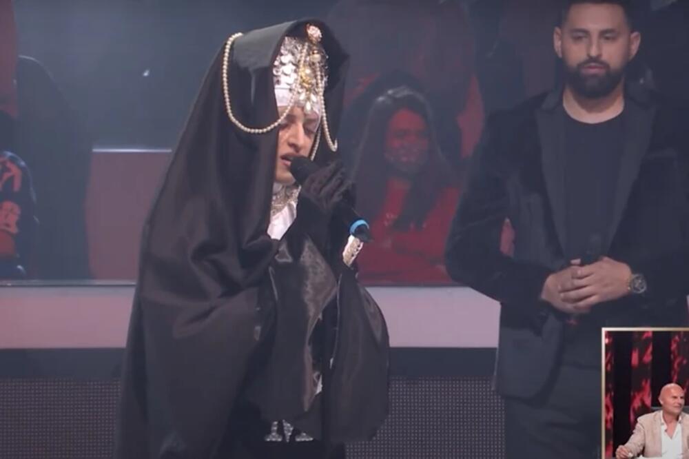 HIT HITOVA! TAKMIČARKA IZAŠLA NA SCENU OBUČENA U KOSTIM ČASNE SESTRE: Skinula se i POLUGOLA napravila NEVIĐENI ŠOU!