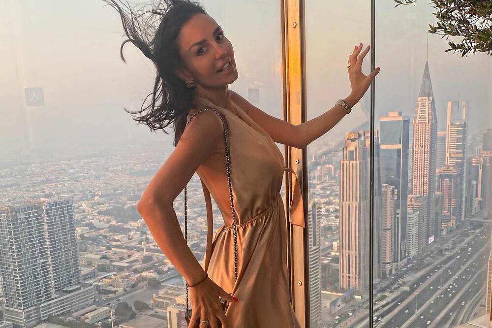 Srpska voditeljka se tri puta udala za istog čoveka! Jedina je kojoj je to pošlo za rukom, evo kako on izgleda