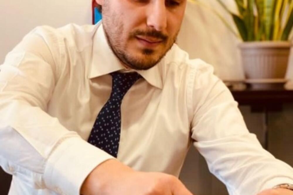 DRITAN DOMINE - SAMO RELAKSIRANO: Abazović predstavio DOMINE sa svojim LIKOM, ovo nema nigde, HIT! (FOTO)