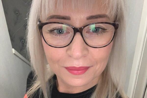 KUPILI KUĆU DA BI IMALI MIR, A SADA SE OSEĆAJU KAO RIBE U ČINIJI: Iz svoje trpezarije vidi GOLOG KOMŠIJU!