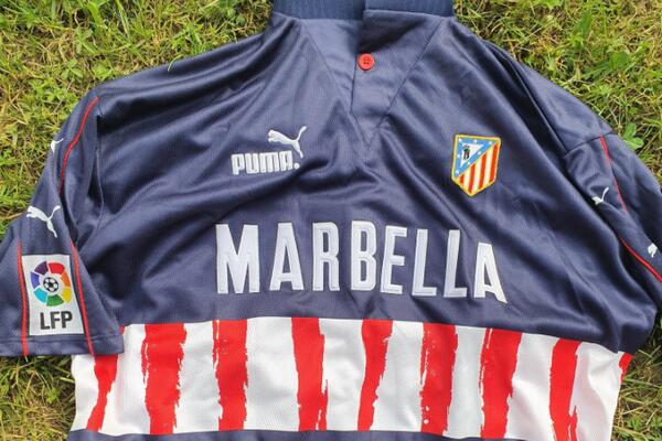 AUKCIJA ZA MALOG GAVRILA USPEŠNO ZAVRŠENA: Bogdanovićev dres prodat za dve hiljade evra!