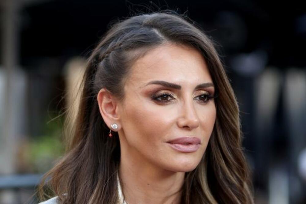 OGLASILA SE HITNO EMINA JAHOVIĆ NAKON TERORISTIČKOG NAPADA: Jako je ZABRINUTA