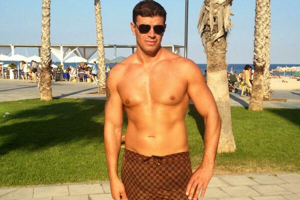 KOLUMBIJSKA POLICIJA NA DELU! Uhapšen Ivan Armuš, zaplenili mu skoro 500 KG KOKAINA