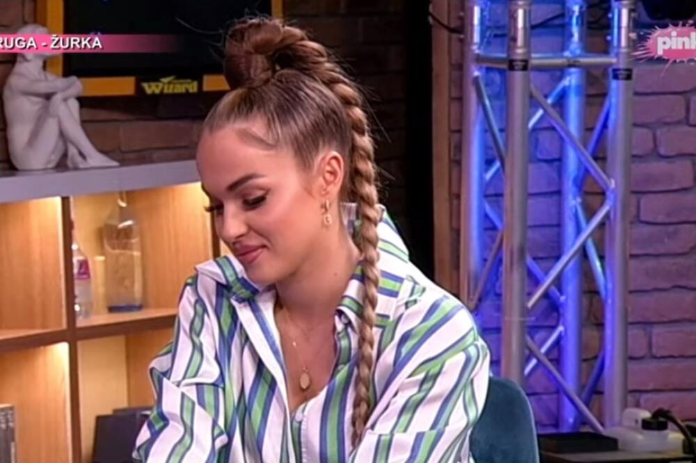 PALA TUŽBA U PORODICI DŽEHVEROVIĆ: Teodorina majka se SUDI sa sestrama, bore se oko VELIKE IMOVINE!