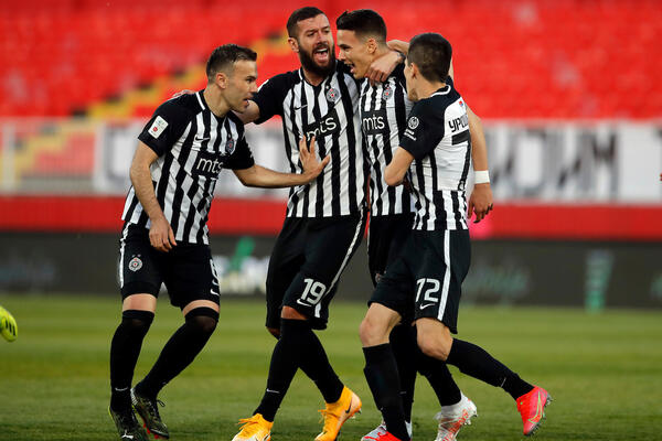 PARTIZAN PONOVO SLAVIO U NOVOM SADU: Proleter se borio, ali to nije bilo dovoljno!