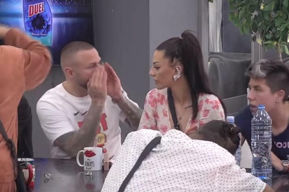 OTIŠLI KORAK DALJE! TARA SE RASPITIVALA O NENADOVOJ IMOVINI, ZANIMA JE ŠTA ĆE OSTATI IVANI:To neka uzme,a ostalo...