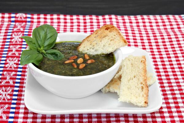 Sve više LJUDI jede plod iz prirode koji smanjuje HOLESTEROL: Nije se znalo da je JESTIV, a sprečava INFARKT!