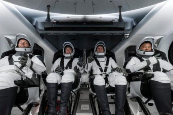 NAPOKON UZLETELA: Raketa Spejseksa sa četiri astronauta krenula ka Međunarodnoj svemirskoj stanici! (FOTO/VIDEO)