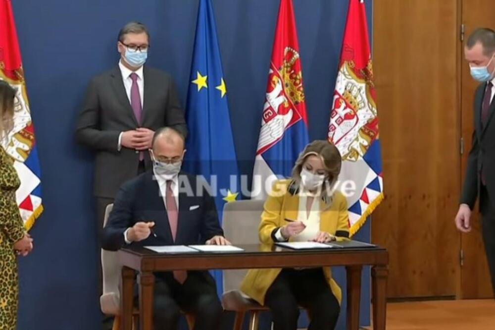 86 MILIONA NEPOVRATNE POMOĆI ZA SRBIJU: Predsednik Vučić prisustvovao potpisivanju sporazuma IPA programa!
