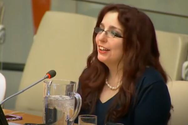 ISPOVEST KNJIŽEVNICE KOJA JE DOBILA VESTI SVOG ŽIVOTA: Saznala sam zašto imam AUTIZAM, želim da svet to zna (VIDEO)