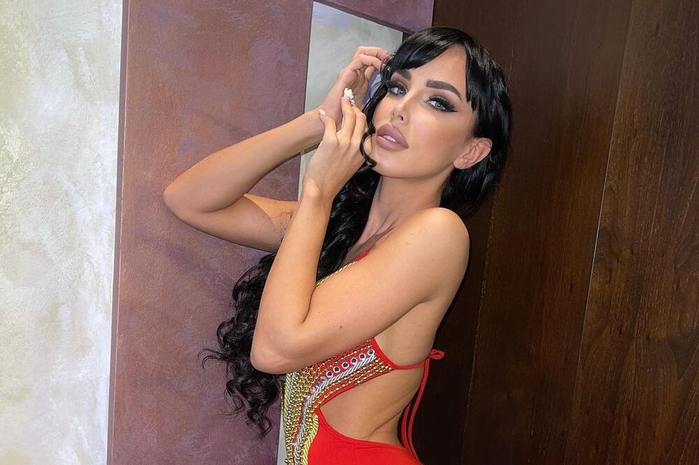 ALEKSANDRA SUBOTIĆ OBJAVILA DA JE RASKINULA SA PECOM?! Munjevito je ukonila, šta se dešava?!