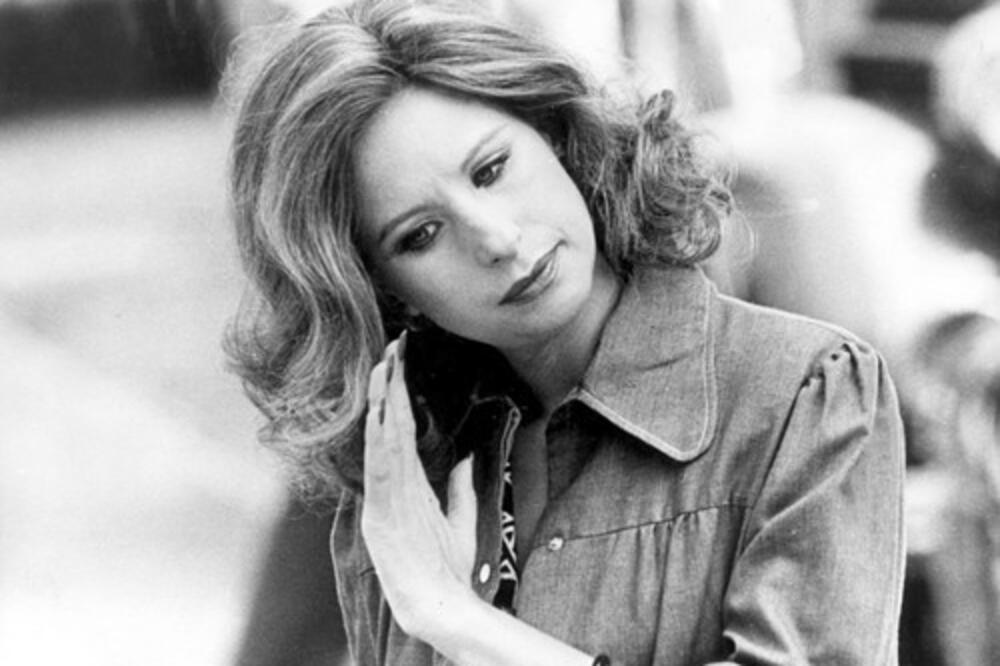 DIVAN DAN! LEGENDARNA MUZIČKA DIVA PROSLAVILA 79. ROĐENDAN: I dalje PLENI harizmom i šarmom!