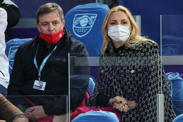 SLIKE SA VENČANJA DRAGANA I SNEŽANE STOJKOVIĆ NE POSTOJE: Godinama imaju žal, INCIDENT ZBOG KOJEG NEMAJU USPOMENE