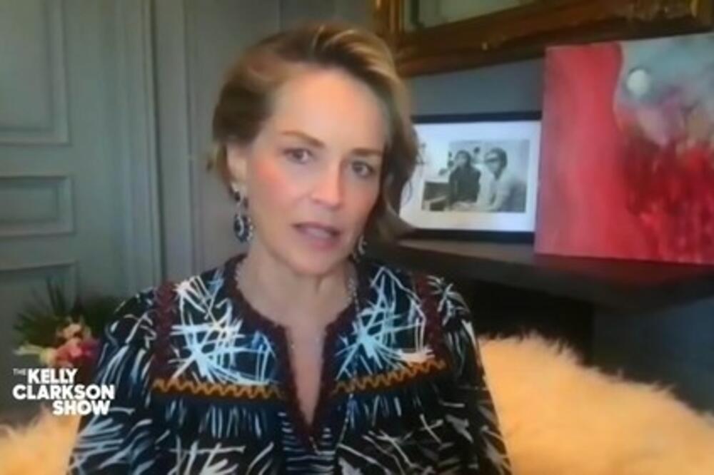 ISPLIVALA FOTKA GLUMICE I NJENOG SINA KOJEG JE IZGUBILA SA 8 GODINA: Razlog rastanka je JEZIV, ugrozila i ŽIVOT!