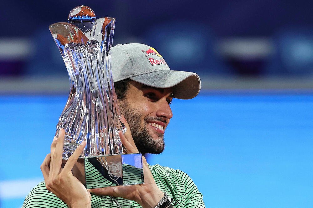 ŠLJAKA MI JE U VENAMA I KRVI! Beretini sijao kao pehar Serbia opena: Ljudi su fenomenalni, jeo sam i ĆEVAPE!