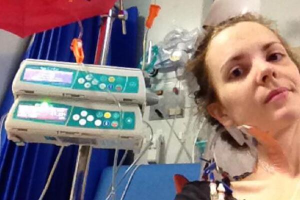 LORETA JE KUVARICA, A VEĆ ŠEST GODINA NIJE OKUSILA HRANU: Pati od RETKOG SINDROMA, ali je ništa ne sprečava (FOTO)