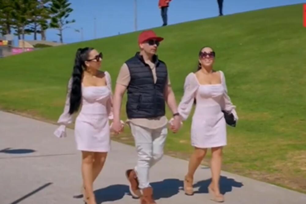 ŽIVI I SPAVA SA SESTRAMA BLIZNAKINJAMA: Mnogi muškarci mu zavide, pogotovo kad čuju CELU PRIČU! (FOTO/VIDEO)