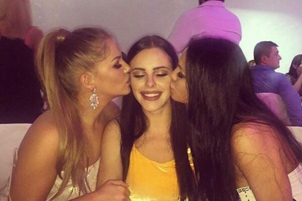 UDAJE SE NAJSTARIJA SESTRA RODIĆ?! Neoborivi dokaz KRUŽI MREŽAMA, svi se pitaju ko je MLADOŽENJA! (FOTO)