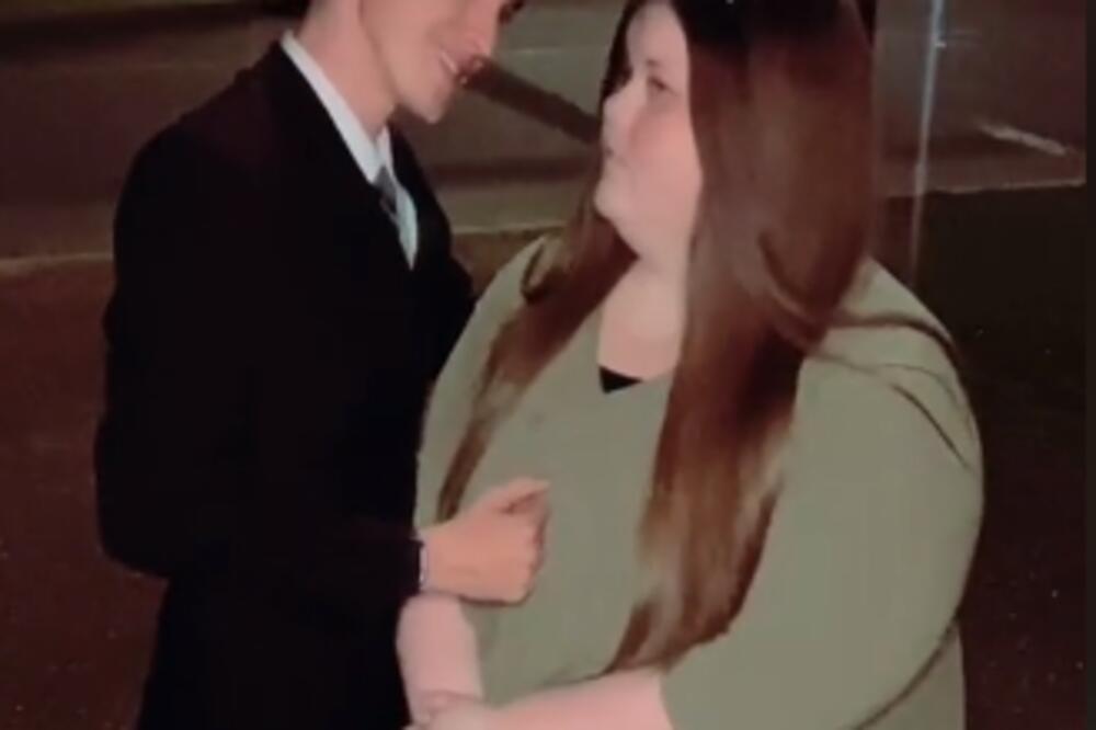 ONA IMA 130 KILOGRAMA, A ON JE MANEKEN U MIŠIĆIMA: U vezi su i VOLE SE, a zbog jednog SNIMKA postali su ZVEZDE!